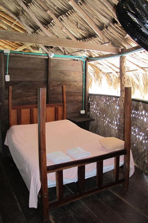 Hostal La Media Luna Palomino Exterior photo